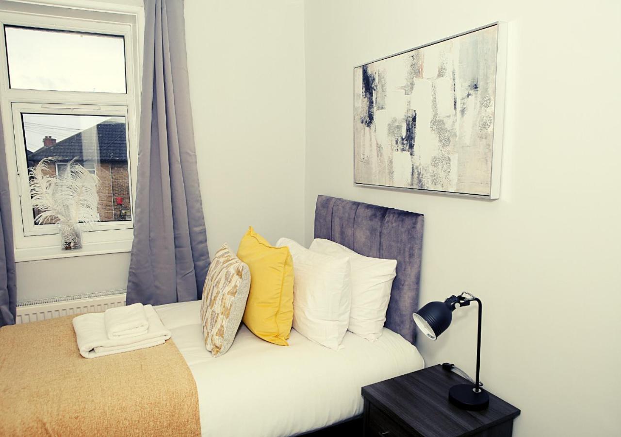 Ferienwohnung 3-Bed House With Parking Near London O2 Exterior foto