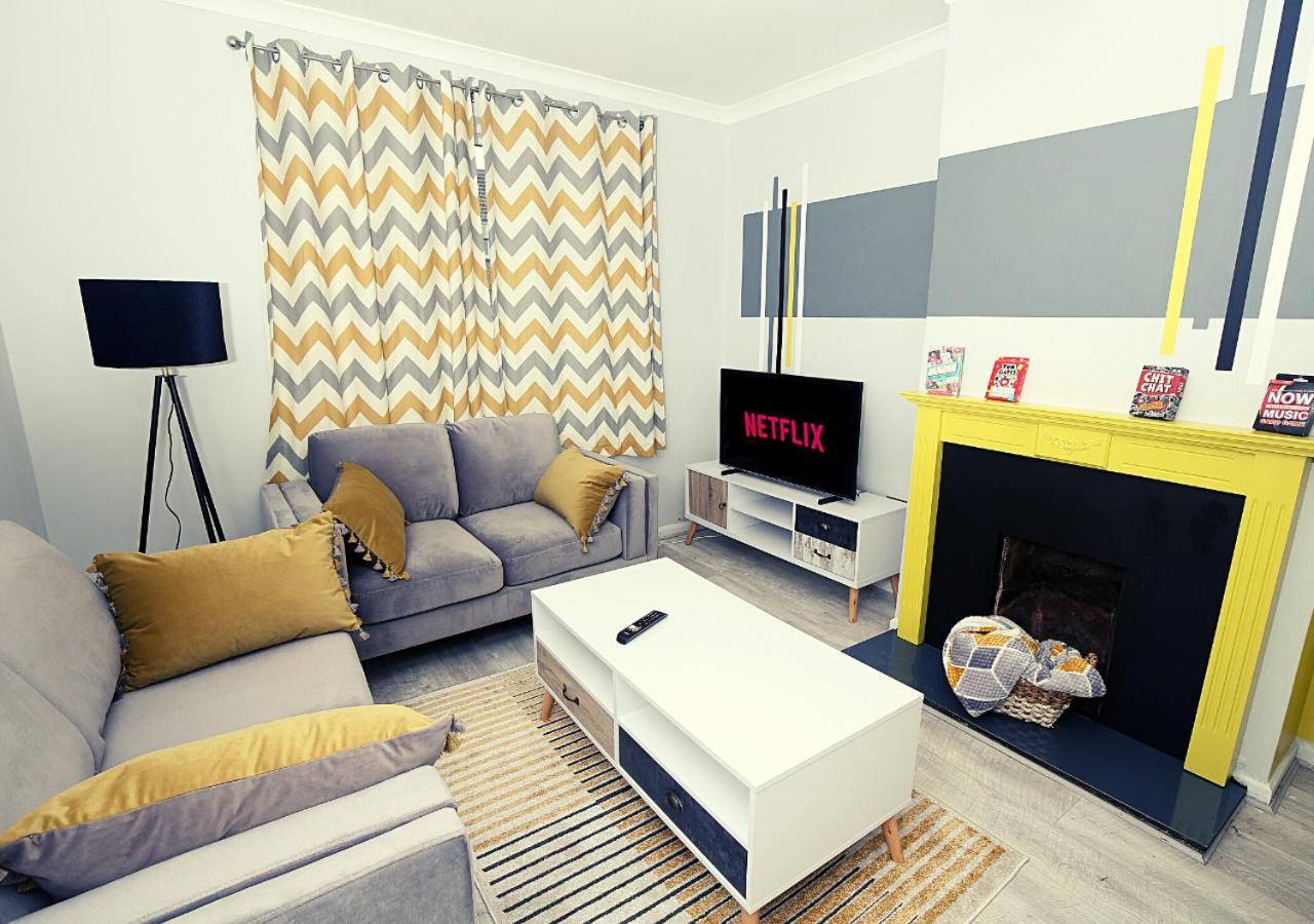Ferienwohnung 3-Bed House With Parking Near London O2 Exterior foto